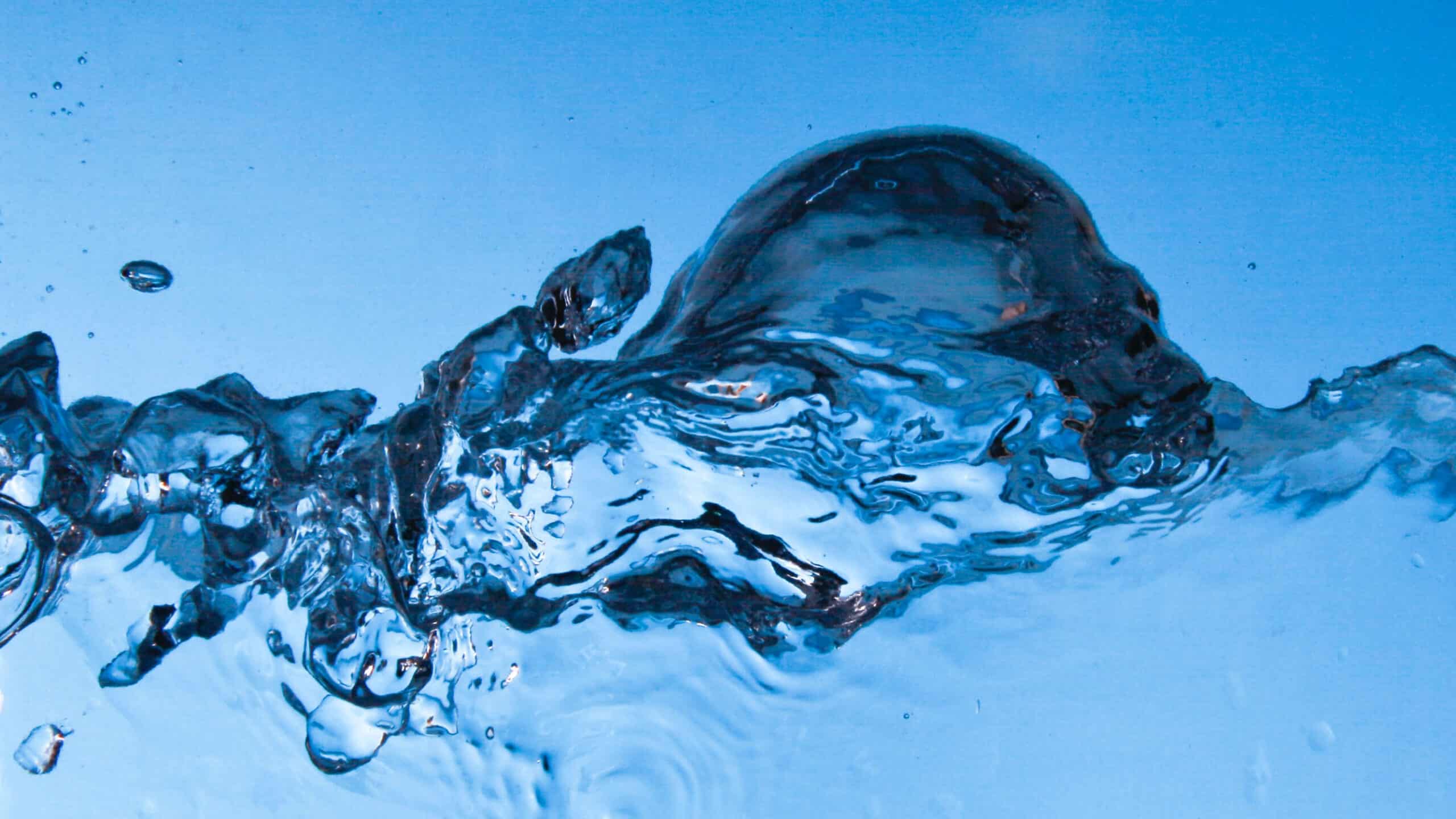Blue water ripple - Studying Fundamentals of Water as Solvent Could Lead to Greener Cellulose-Based Products - Forest Biomaterials NC State University