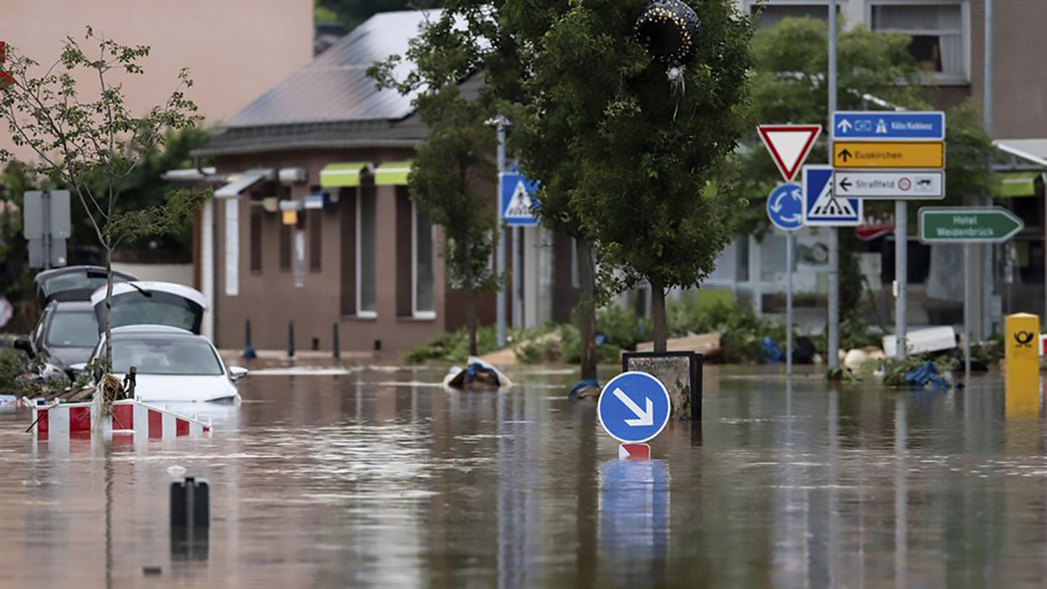 A road is impassable from deep flooding - Center for Geospatial Analytics at NC State University