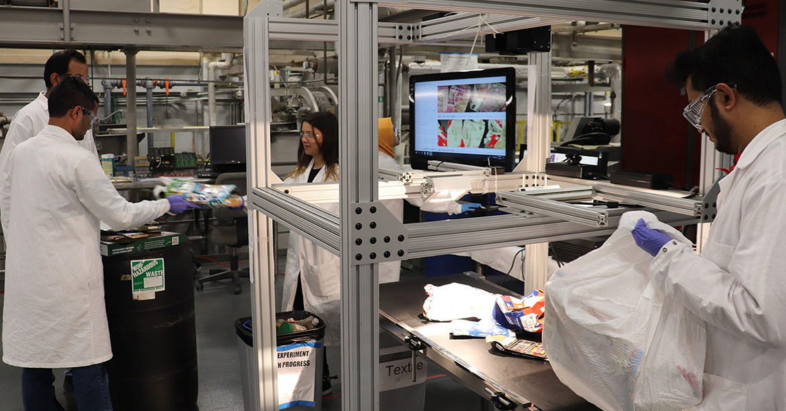 AI-Powered Waste Management System to Revolutionize Recycling Circuit Diagram