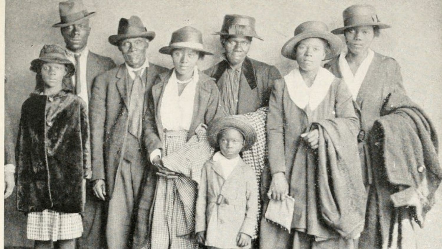 The Arthur family arrives in Chicago - Study Spotlights Black Social Reformer, Parks and Rec Pioneer, On Chicago's South Side - Parks, Recreation and Tourism Management at NC State University